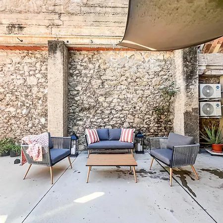 Apartment Aptw Pool In Heart Of Old Town *