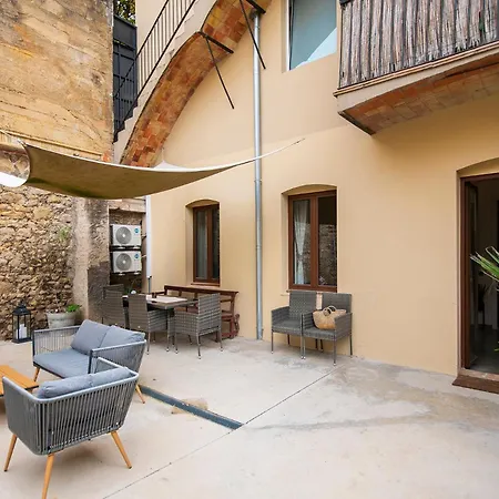 Apartment Aptw Pool In Heart Of Old Town Girona