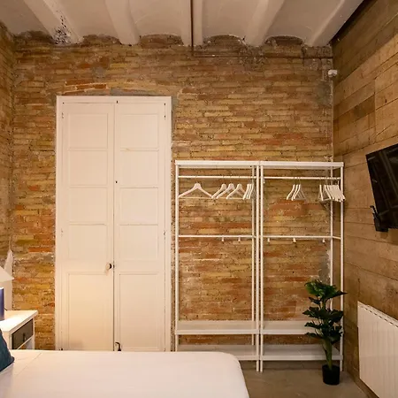 Aptw Pool In Heart Of Old Town Girona