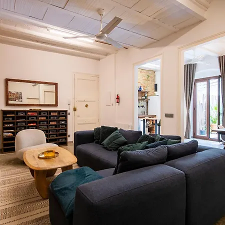 Apartment Aptw Pool In Heart Of Old Town Girona