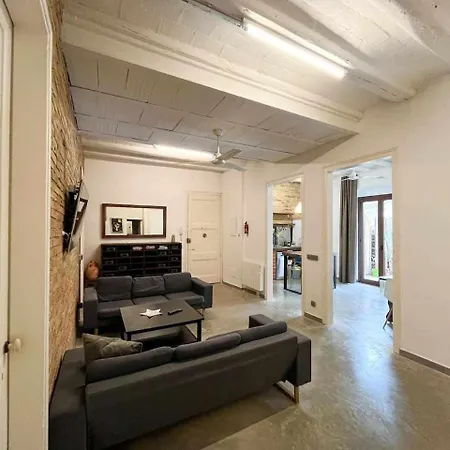 Апартаменты Aptw Pool In Heart Of Old Town *
